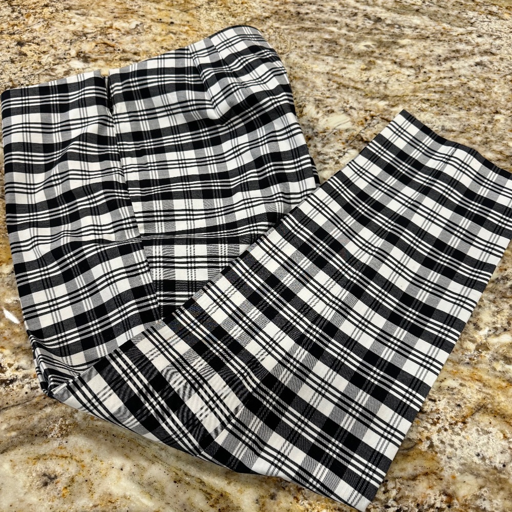 Talbots Sutton Black/White Plaid Tailored Ankle Pants Womens Size Petite 12